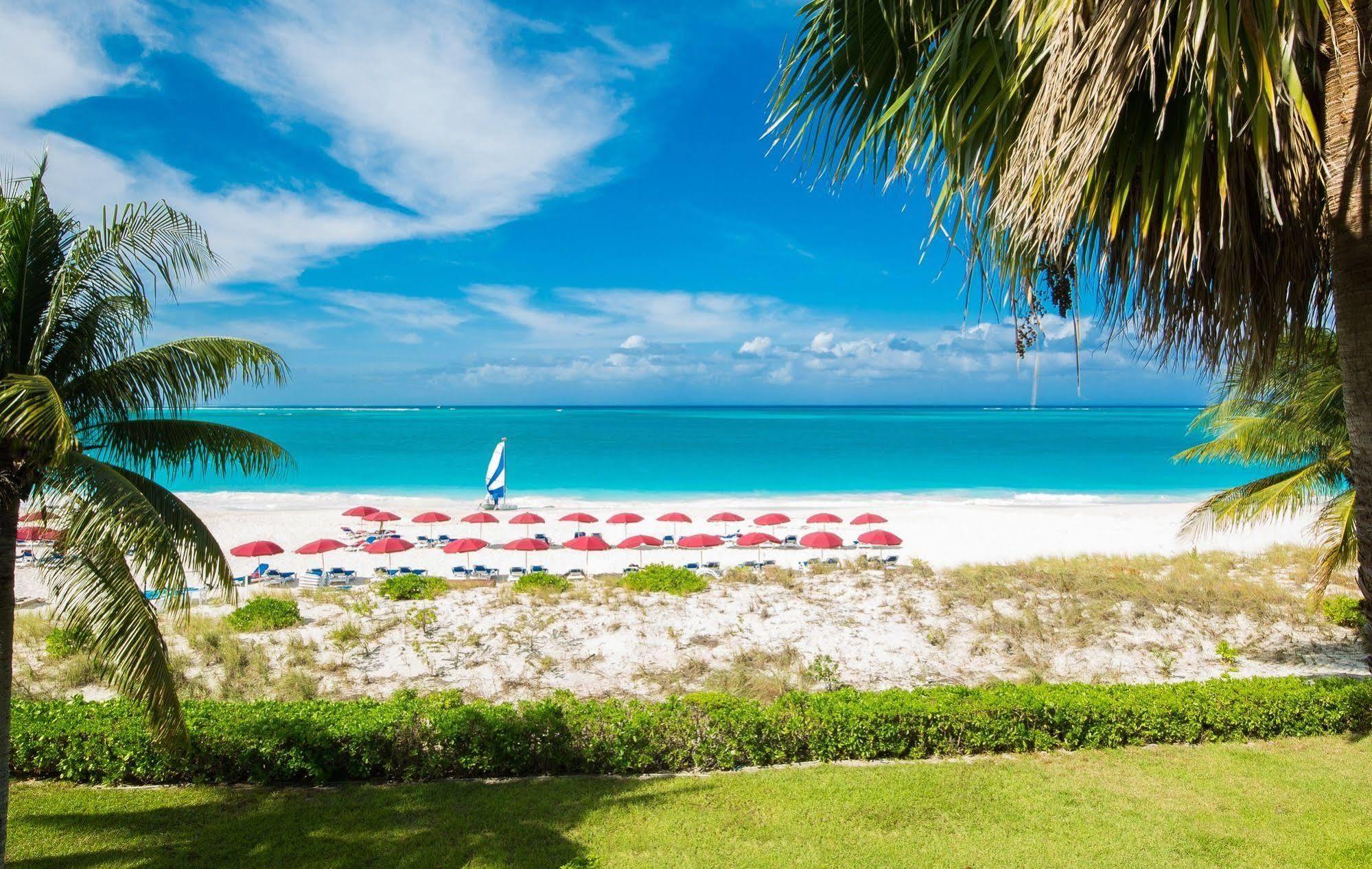 Royal West Indies グレイス・ベイ エクステリア 写真